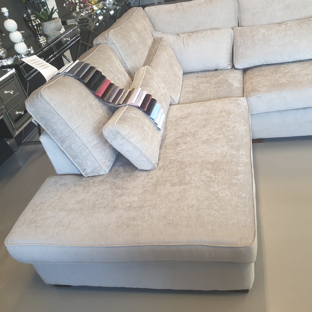 Sofa - Mona (Velvet)