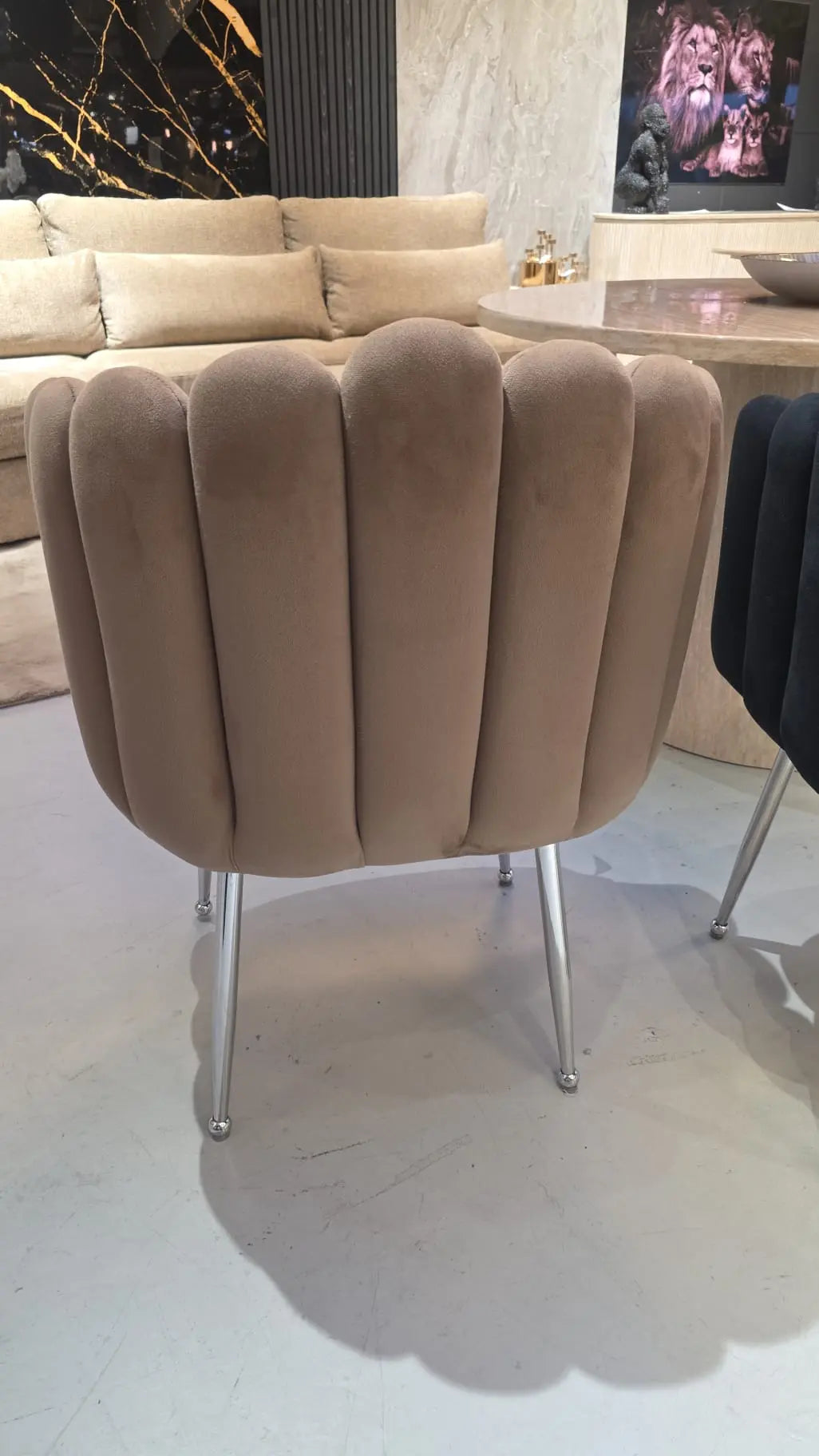 Jasmin Stoel - 4 Kleuren Eric Kuster Style