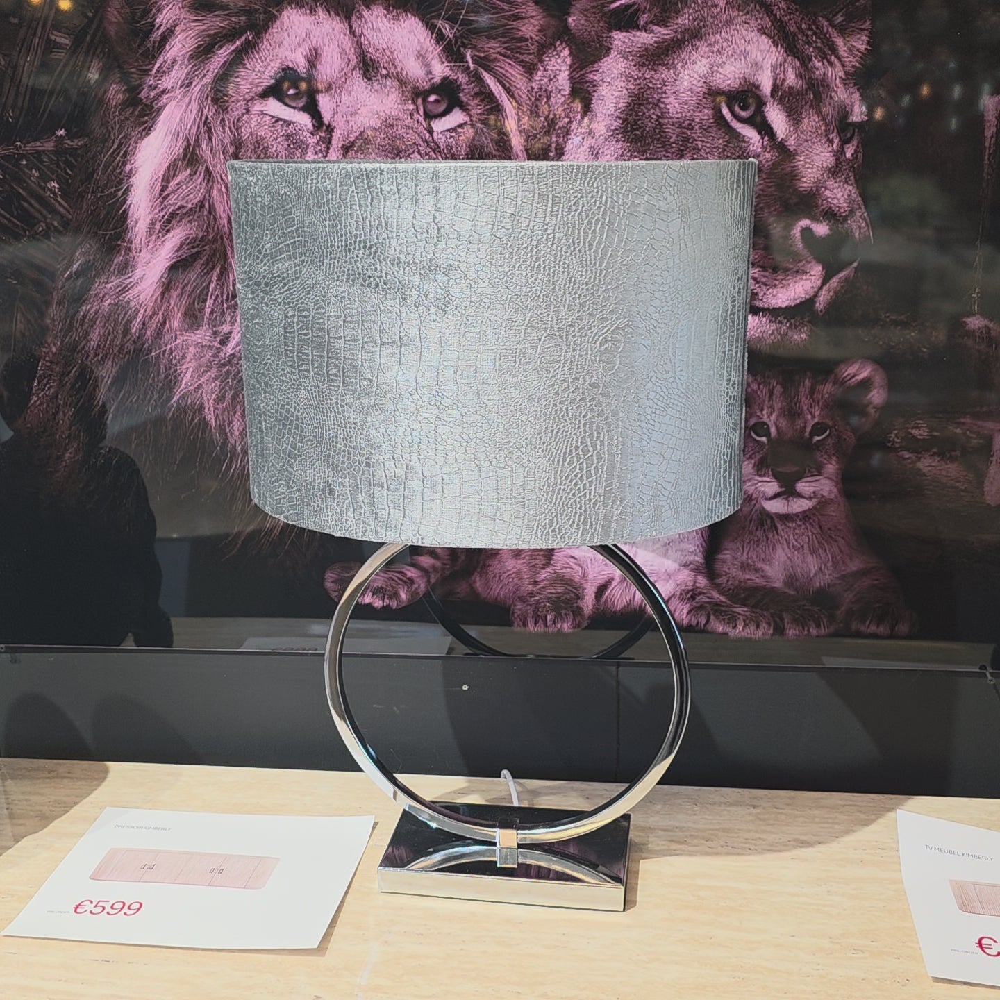 Video laden: Tafellamp Ring XXL - Inclusief Kap