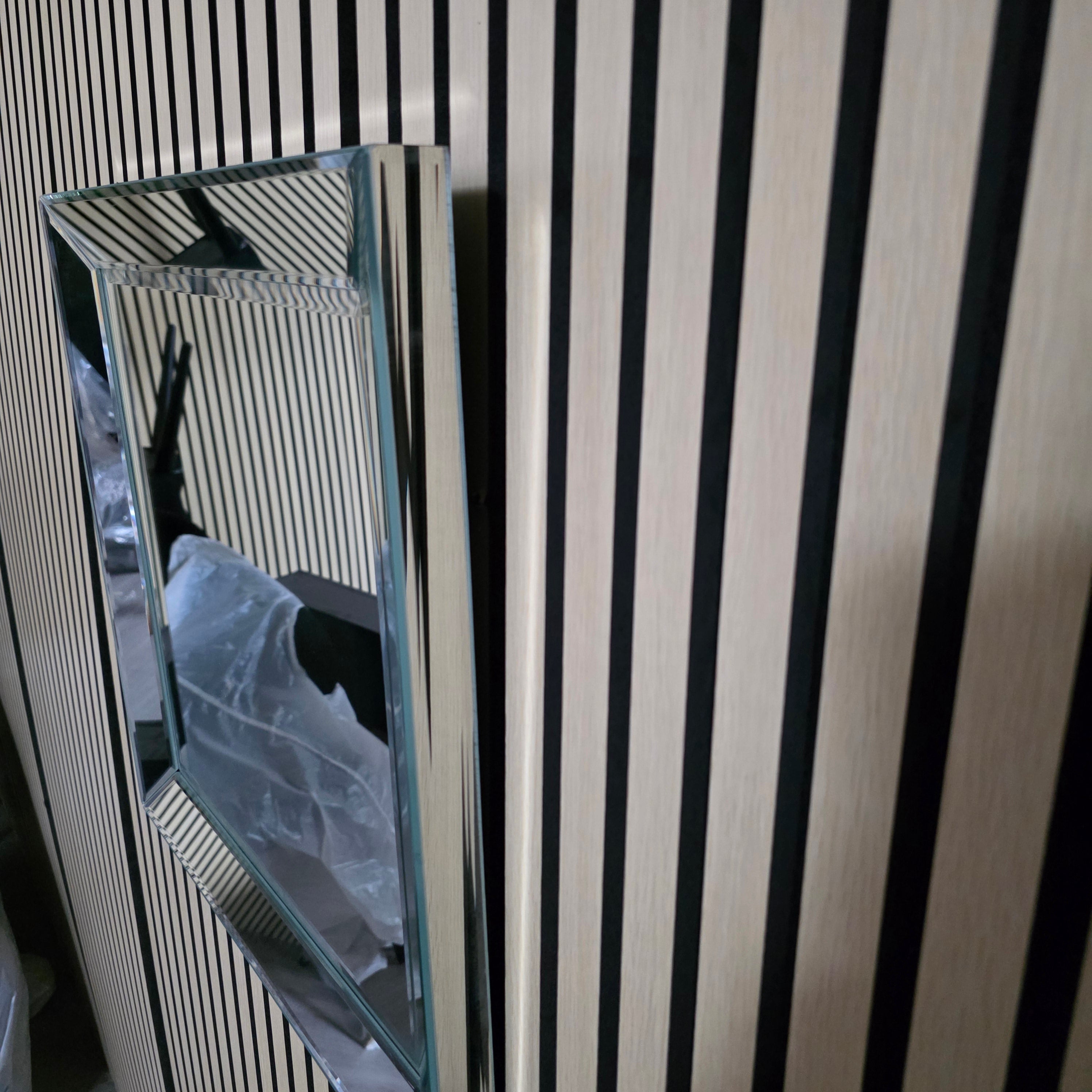Mirror Ana - Various Sizes &amp; Colors