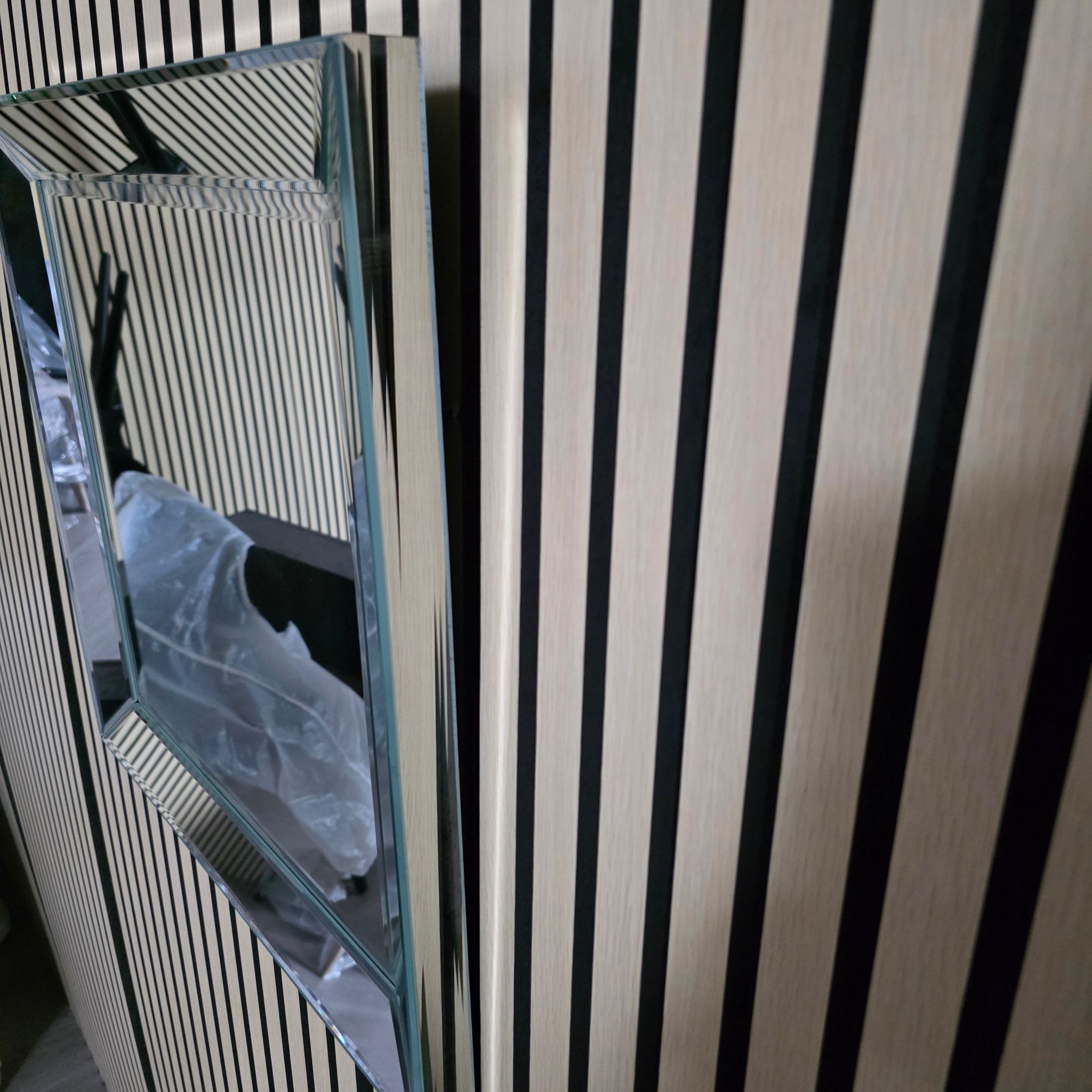 Mirror Ana - Various Sizes &amp; Colors