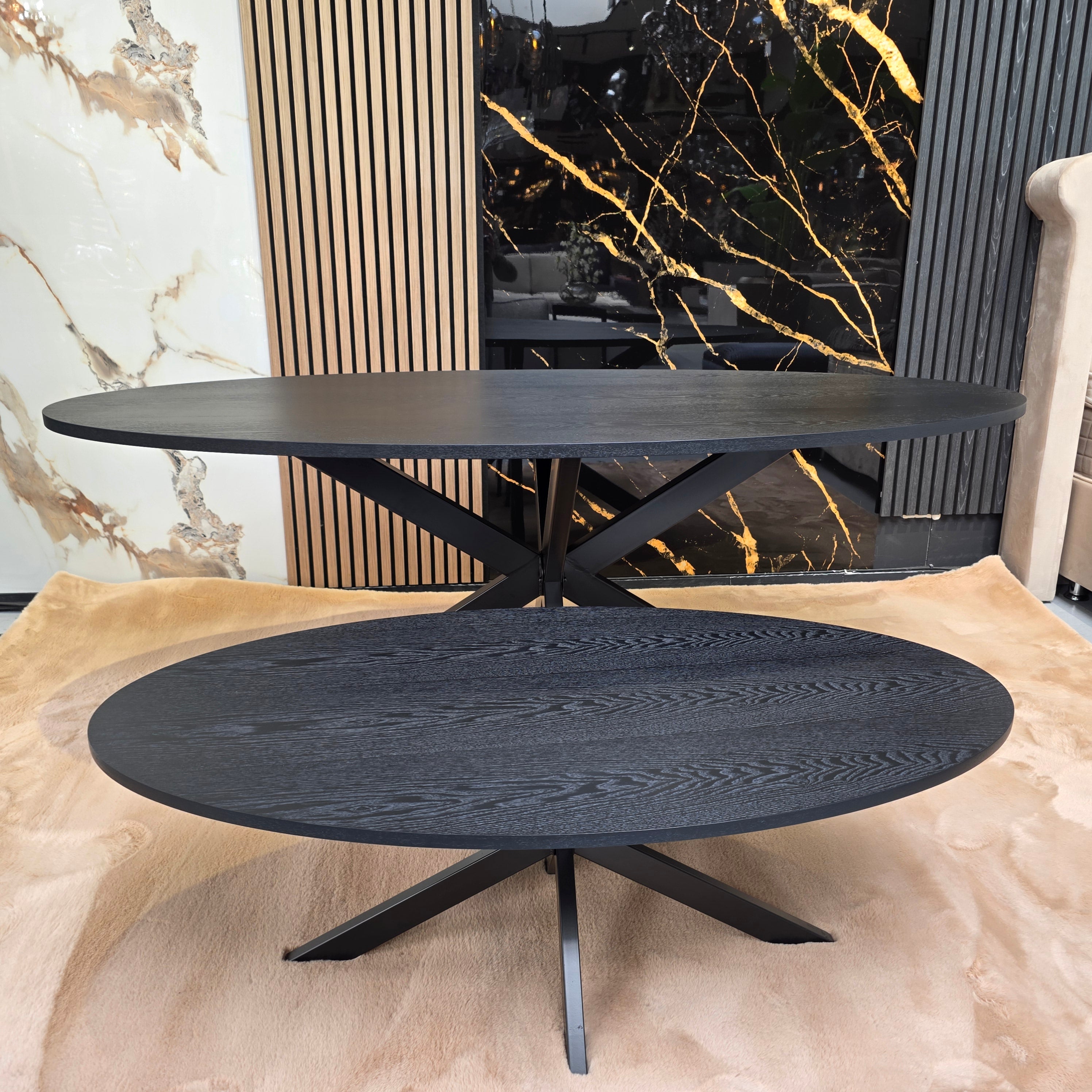 Tafel set  Blackwood Oak fineer