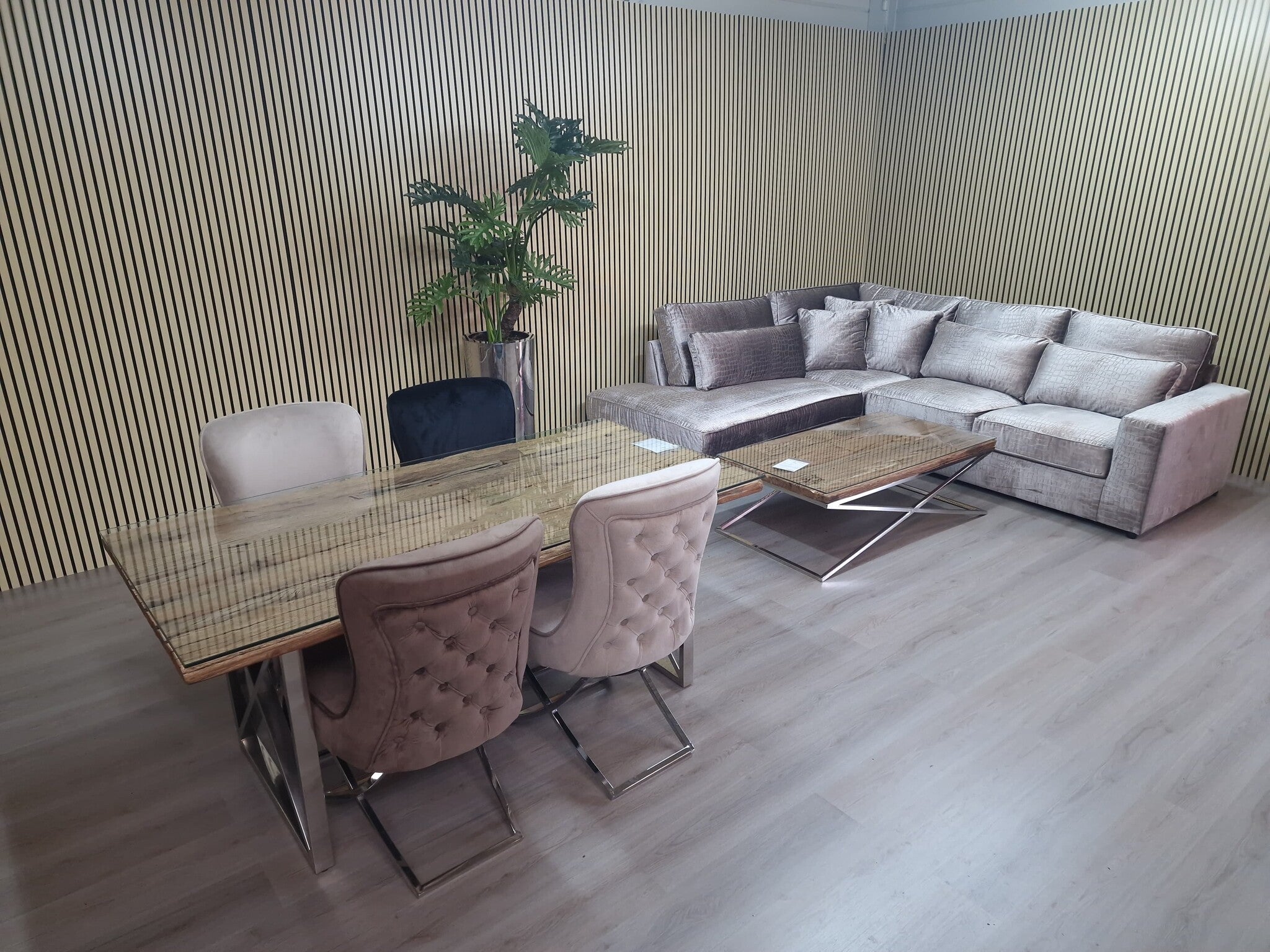 Living room set - Chika